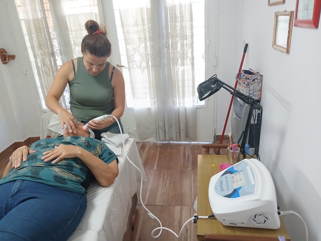 Tratamiento facial en Veyra Estética